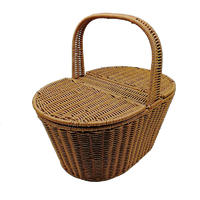 TOt-1021  Oval handicraft picnic bread basket with lid and handle