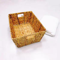 Carehome sea grass laundry basket